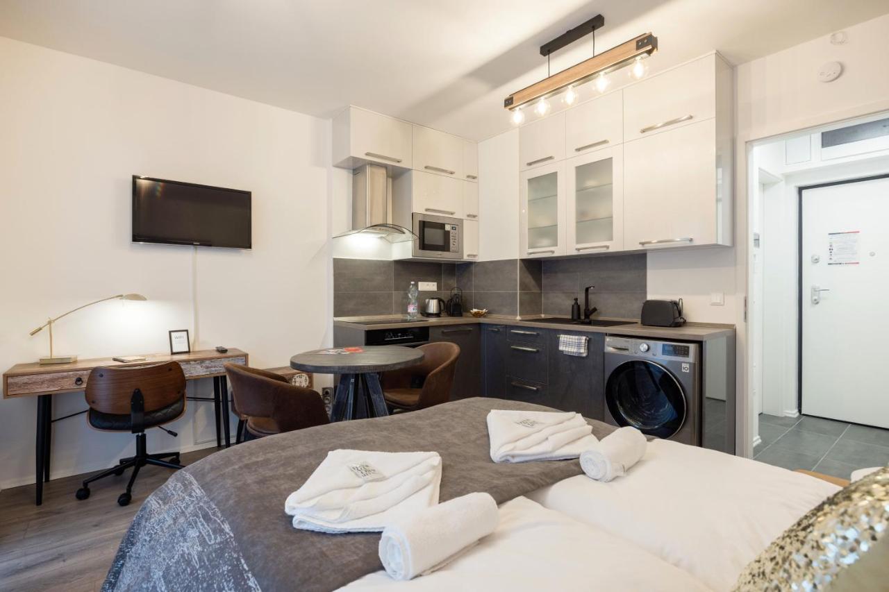 Sphere Apartment